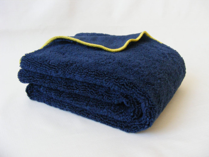 RĘCZNIK Z MIKROFIBRY FLUFFY 60x90cm Osuszanie