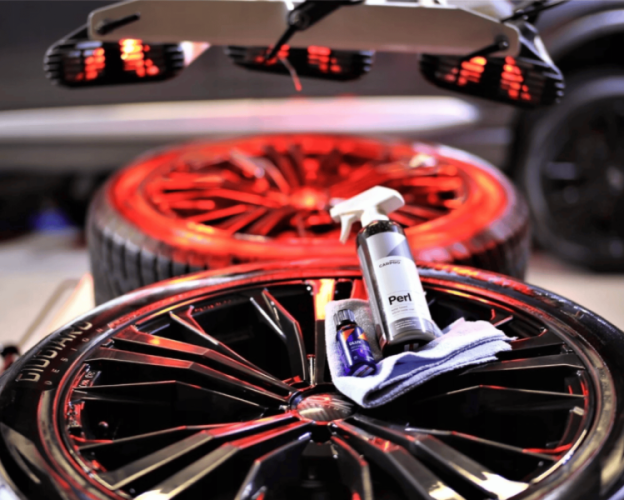 CAR PRO Dlux Powłoka Ceramiczna Do Plastików i Felg 30ml